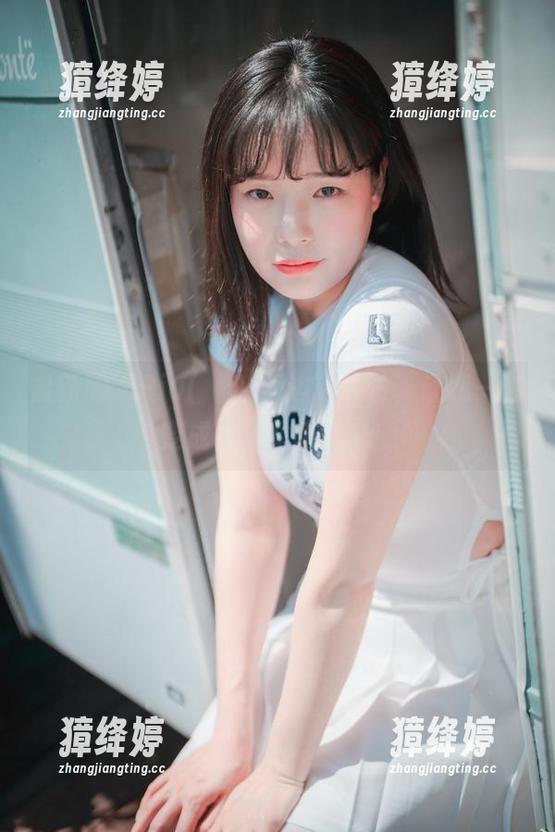 最新的“Pia(피아)海边”照片，让我一秒变成了职业感叹号！