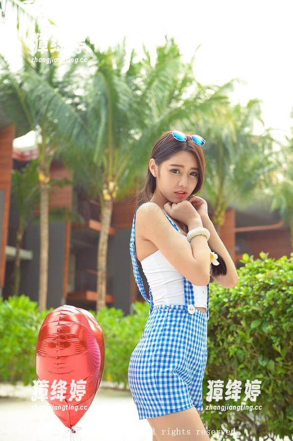 TGOD推女神 - 谭晓彤白丝的原图，图片里包含了我浓浓的‘不亦乐乎’！！