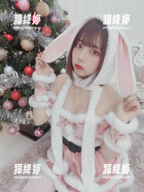 Fantia平台上最新的水着图集，Tomiko(とみこ)又有啥奇招？