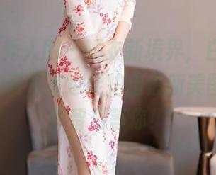 Xiuren秀人网 – 睡衣新境界，白白Alina教你如何在家也能拍出最新美图，信不信留着等你！