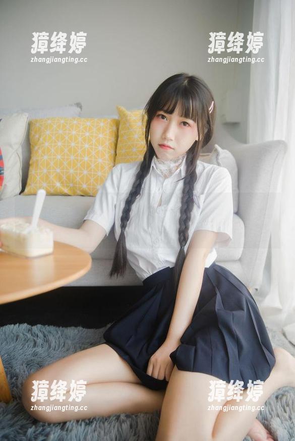 不呆猫代言的女仆图片，戏谑还需润色一番