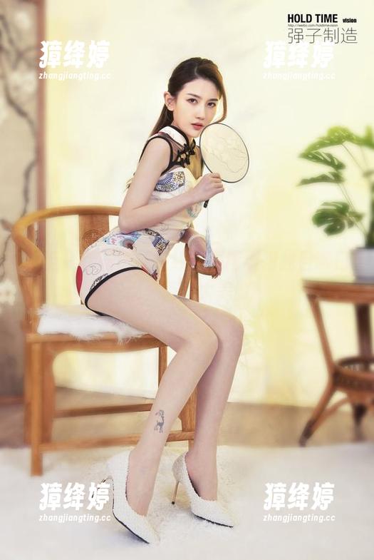 丽柜 - 伊园御姐在线，原图看得我目瞪口呆，画面太美！