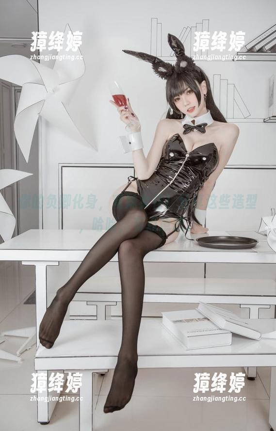 你的负卿化身，穹妹女仆！分享这些造型，哈哈，有点意思。