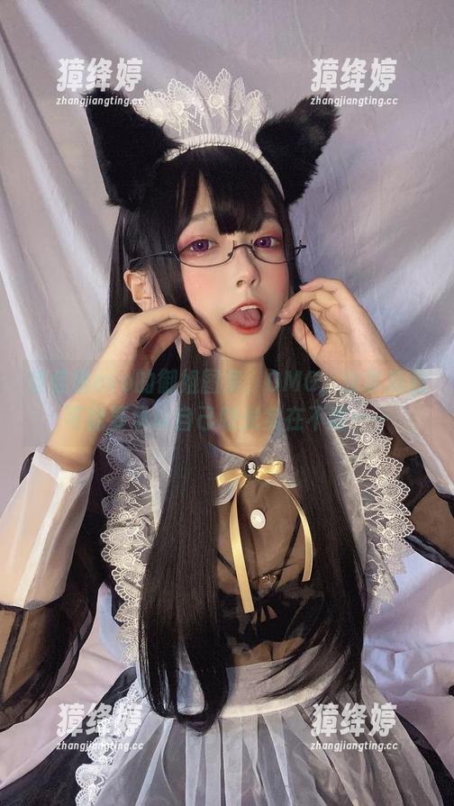 佳佳酱ovo的御姐图集，OMG，分享后我可能要承认自己眼光实在不堪……