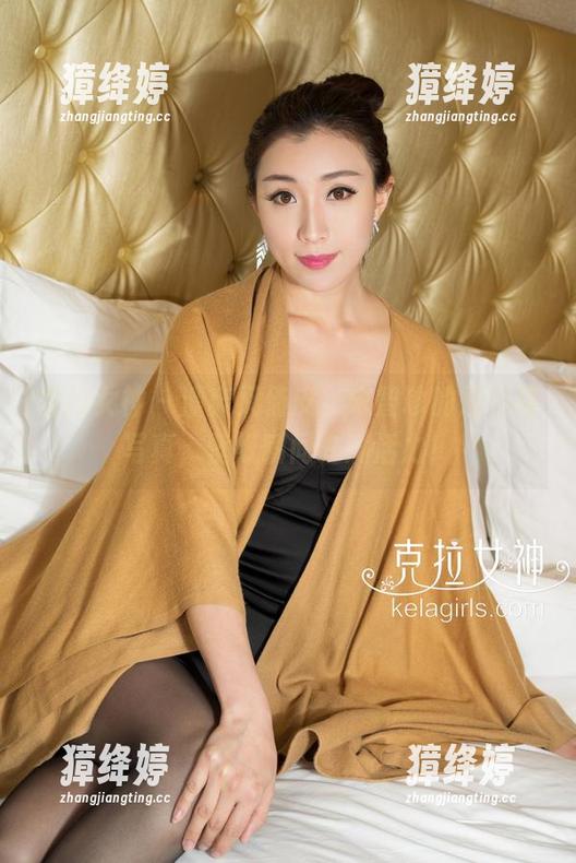 克拉女神-宋智珍 克拉女神 - 清爽又俏皮,宋智珍的双马尾写真,壁纸瞬间充满活力!
