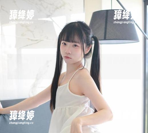 不得不看的福利：可可小白兔献上的体操服少女原图