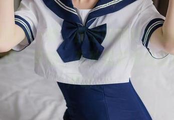 图包里的每一张，都是喵糖映画童话般的少女心事，真的，有种想要亲自去体验的冲动。