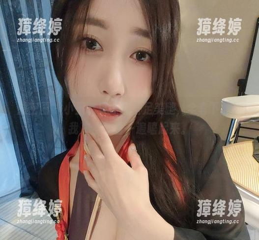 微密圈 - 小玉吃果冻的玉足美腿，全套下载，我决定再看一遍嗑起来。