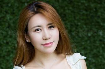 尤物馆 – 被Seven小七的私拍迷了眼，长腿资源立刻来一发