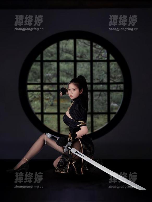 高清写真年年Nnian来了，三沐三熏，祝你被美丽淹没～