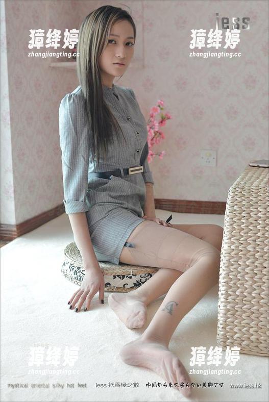 异思趣向 - 真心话！小婕的美丽俏佳人合集，每张图片都能让你由衷捋个捋头发！