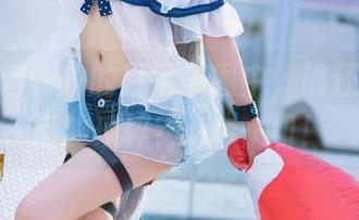 在弥音音ww的日常美图中，谁还在乎生活的琐碎？cos一切！
