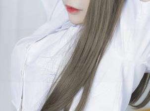 金色传说不止于外表，抱走莫子aa精选cos里的每一折磨！