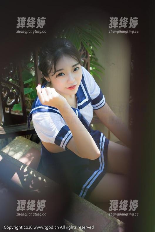 推女神 - 看！这是苏糯米Mi的连衣裙高清合集，似乎连风都在为她打扮。