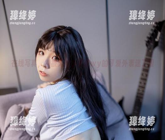 无颜小天使wy 在线写真,别被无颜小天使wy的可爱外表迷了眼!