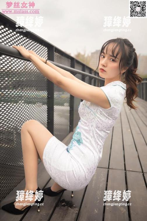 梦丝女神 - 刘诺的私房图集，清纯却不单调，有种又甜又涩的味道