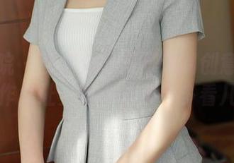 模范学院 – 当梦梵的美脚遇到创意拍摄：这集作品让人情不自禁地多看几遍。