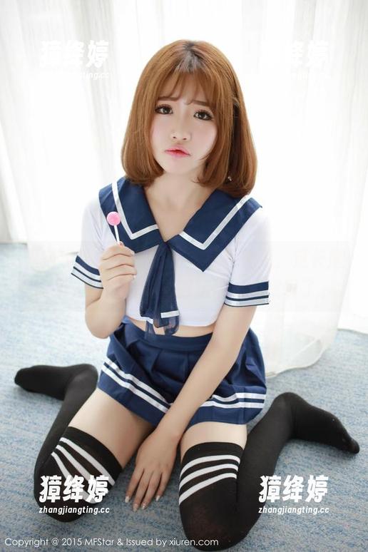模范学院 - 在线追姑娘草莓兔兔，这长腿图集光看图片就觉得腿都有点寂寞了。
