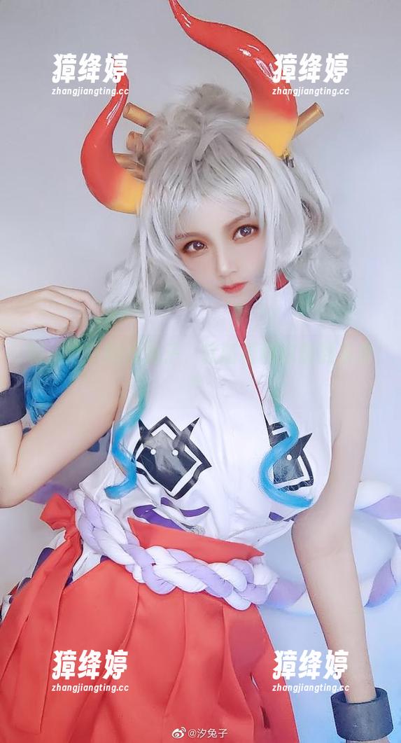 制服之下的汐兔子，软萌福利你猜到多少？