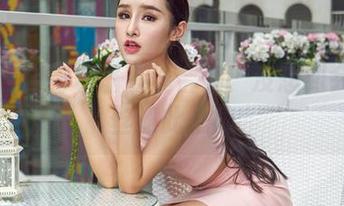 爱丝 – 何冉水晶亮丝合集：没想到会对亮丝如此上瘾