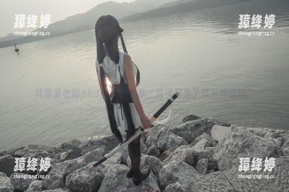 共赏爱老师phd的浴室合集：洗澡是为了洗去烦恼吗？