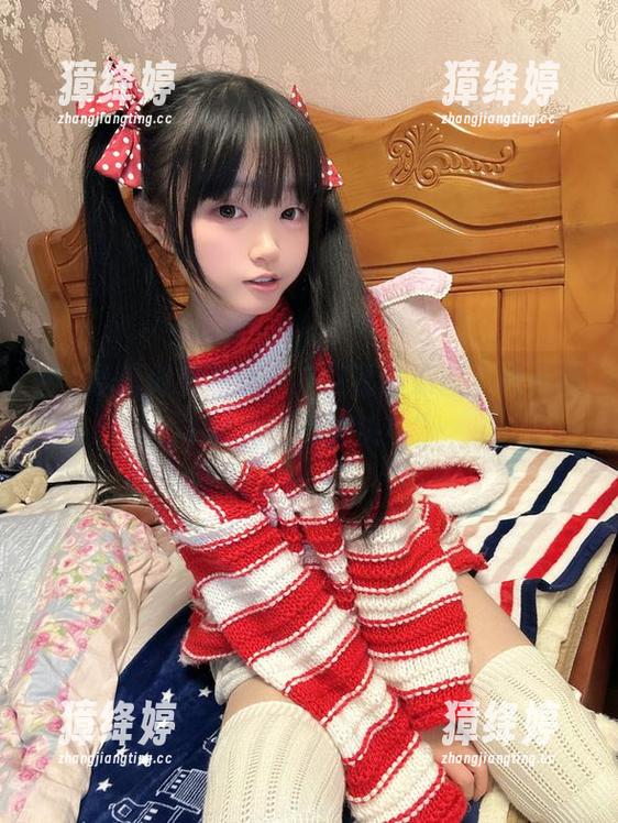 神沢永莉似乎在说，“这福利原图，欧尼酱不如我更有来头！”