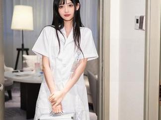 秀人网 – 大胆点，e宝小野猫的兔女郎高清写真让人迫不及待想private试试！