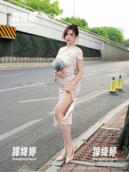 秀人网 - 允尔姐姐，不需要多余的解释，资源自会说话。