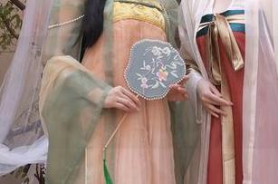 秀人网 – 探访高清图库，周慕汐的“剧情”只让你更想追剧，不想删掉！