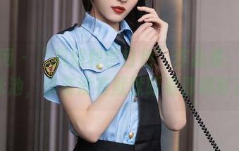 秀人网 – “抖娘利世白色”作品集：光影游泳池，你有没有默默盯着那根影子？