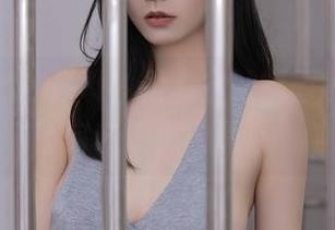 秀人网 – 才发现，蛋蛋宝的制服私拍，原图自带慵懒的诱惑。