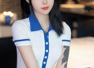 秀人网 – 女友写真傲然而立：言沫的最强“表面功夫”展示！