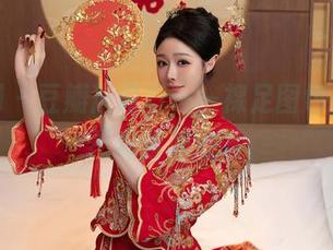 秀人网 – 豆瓣酱露行——裸足图包，资源不保留咋办？