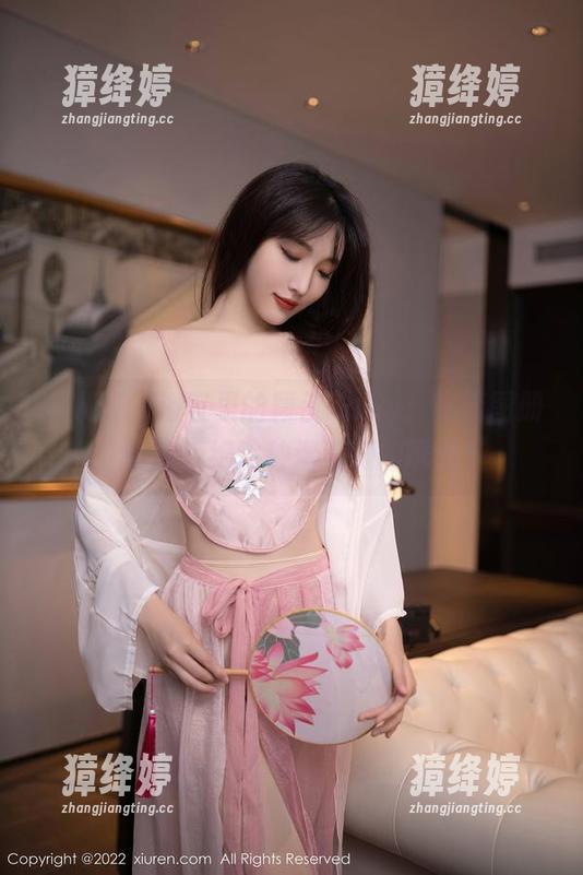 秀人网 - 浴室里的颖仪baby：高清图册，谁能拒绝这种湿漉漉的诱惑？