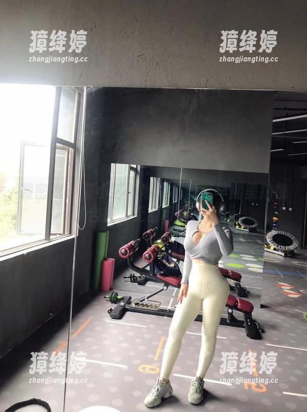 童小芯 微密圈 - 童小芯的私房秘籍:早期美拍视频合集,无敌可爱上线!