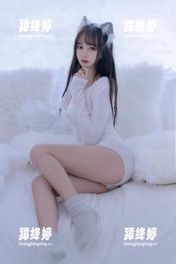 “这不就是米线线sama全集吗？”纯白之幸，我被对比色晃得眼花缭乱！
