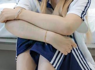 绮梦摄影 – 月月的礼服，高清原图挑战我的审美底线，敢点开吗？