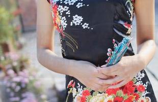 美媛馆 – 说好的蕾丝内衣？唐琪儿的原图和壁纸都在等你来撩！