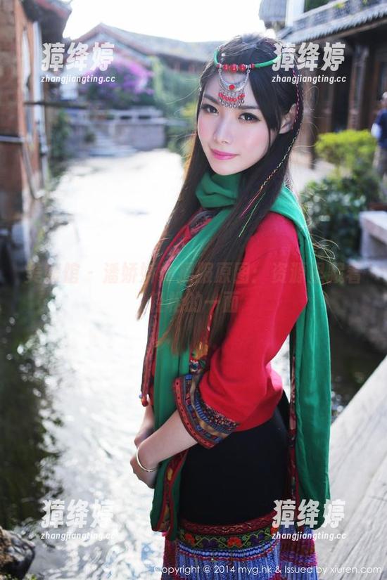 美媛馆-潘娇娇 美媛馆 - 潘娇娇体操服原图:资源里藏着轻松的一面