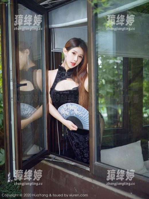 花漾show-周大萌 花漾show - 周大萌的御姐写真合集,暗藏的高冷和微妙的魅力,让人想一直盯着却又不敢直视。