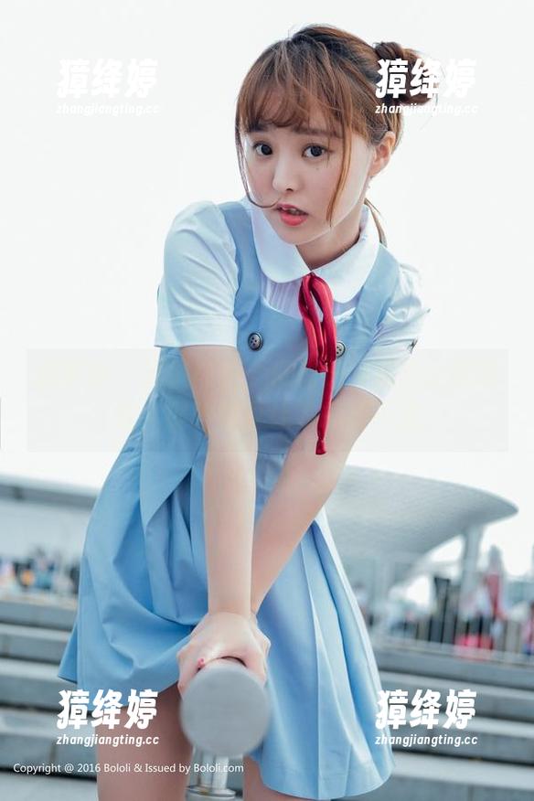 菠萝社 - 原图剖析：柳侑绮在黑白之间驻足，那种美真让人捉摸不透