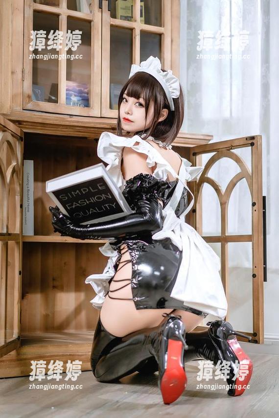 原图里的巫女：蜜汁猫裘的奇遇，写真犹如摸到猫咪的毛，贼舒服！