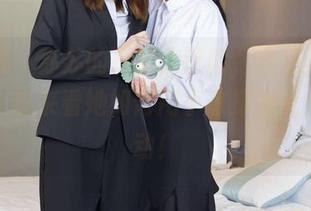 袜啵啵 – 苏苏的居家大冒险，作品集新鲜出炉，快来看她如何用小家打出大“骚”动！