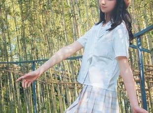 西呱呀呀呀的体操服，图包里每一张都好像在和我说话，奇怪吗？