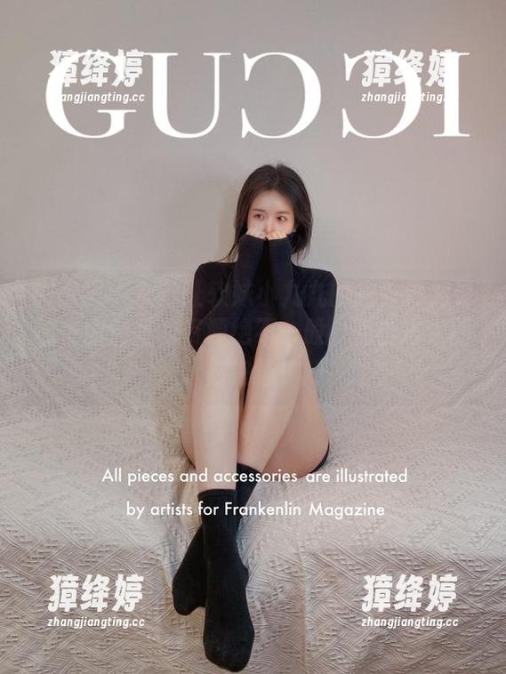 微密圈 - 灰丝让软妹小九九的户外更加灵动，图包里的资源绝不一般，点击进入即刻泡汤！