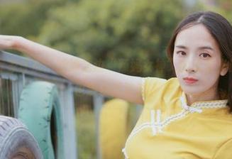微密圈 – 专家评测：泳池之边“辣妈女神”的无圣光原图，心情也随水而波动。