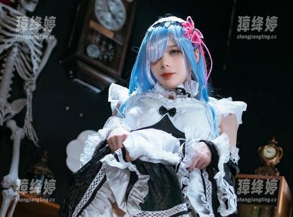 阿九从不咕咕(九言)，私拍图集就不该这样玩啊，巫女的爱，奉劝你不要轻易尝试！
