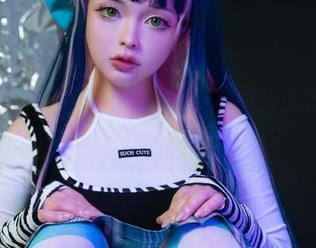 更新！阿寨寨的修女作品集，你看这服饰和表情，是在教我人生的哲理吗？