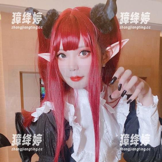 在雪猫的私房原图中，透明成了一种流露，感觉好像触碰到了什么。
