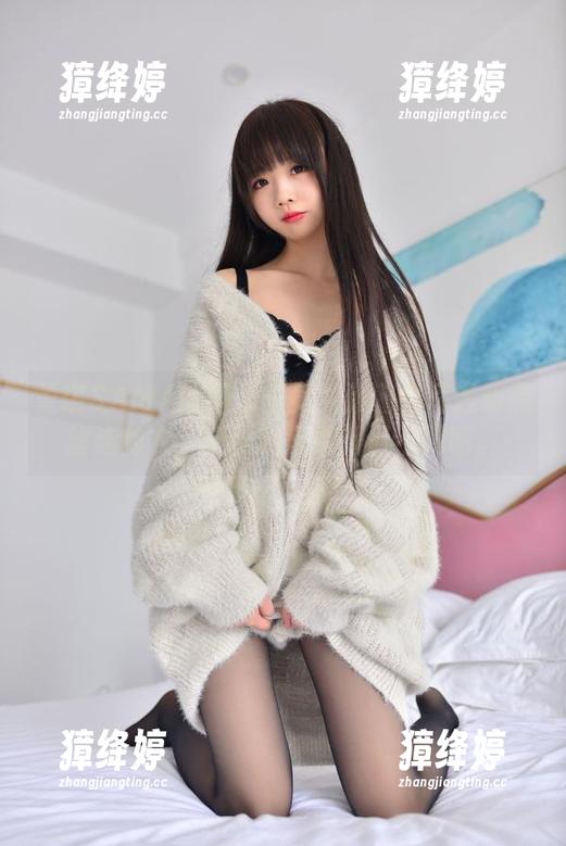 雪琪SAMA 雪琪SAMA的图集里竟然藏着兽耳透明黑丝连体衣!反正我是看得目不转睛。